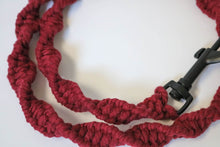 Load image into Gallery viewer, Ruby Macramé Leash
